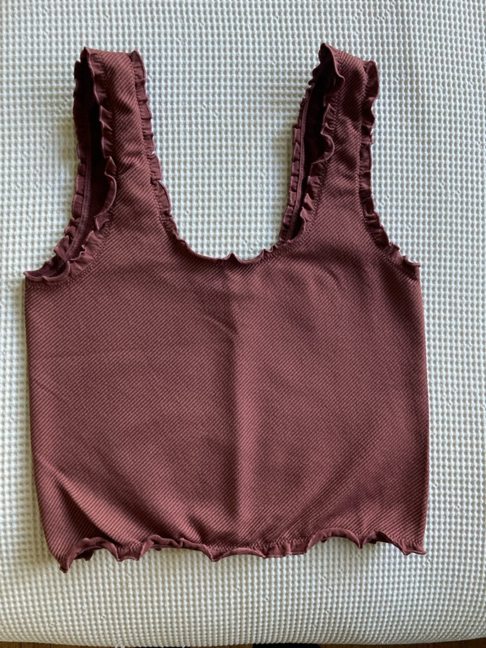 Oysho Ribbed Ruffle-Trim Crop Tank Top - Chocolate Brown